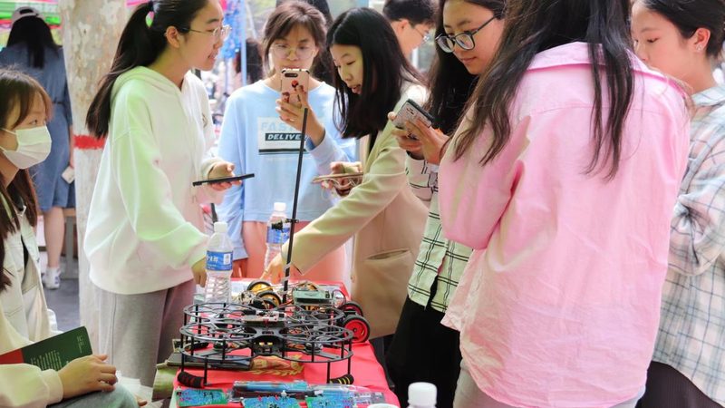 SaaS平台代理加盟：揭秘厂家直招背后的逻辑